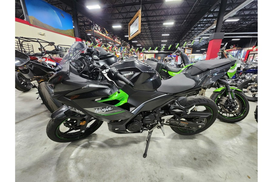 2023 Kawasaki NINJA 400