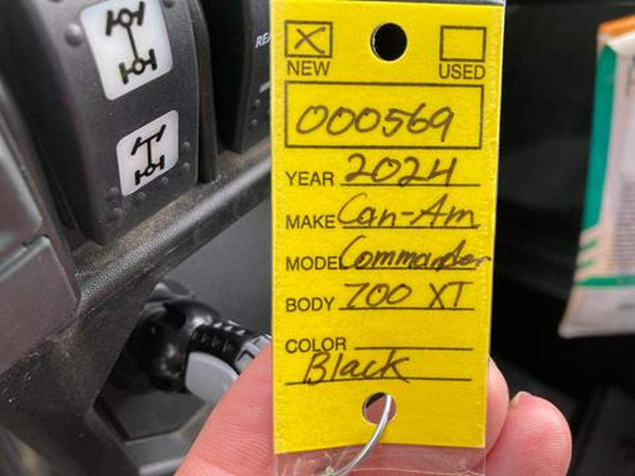 2025 Can-Am Commander MAX DPS 1000R