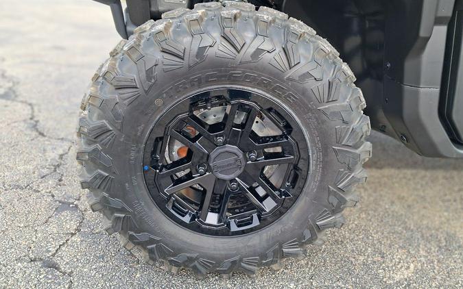 2026 Can-Am Defender Limited HD11