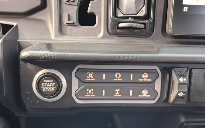 2026 Can-Am Defender Limited HD11