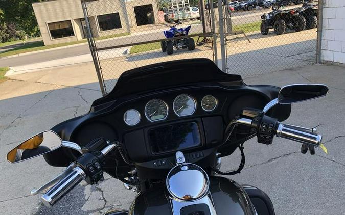 2020 Harley-Davidson® Tri Glide - FP8050