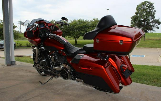 2018 Harley-Davidson® FLTRXSE - CVO™ Road Glide®