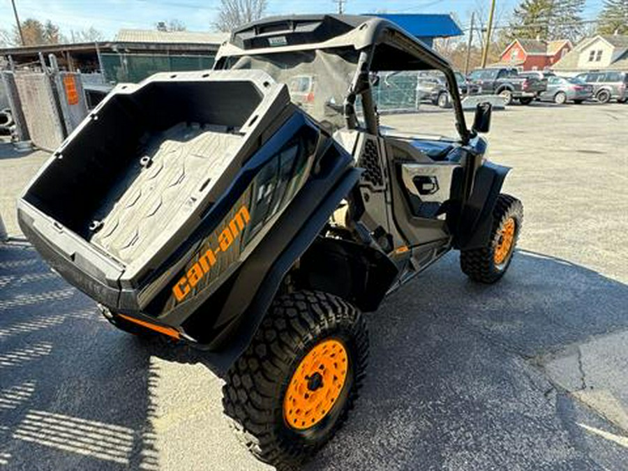 2021 Can-Am Commander X-TP 1000R