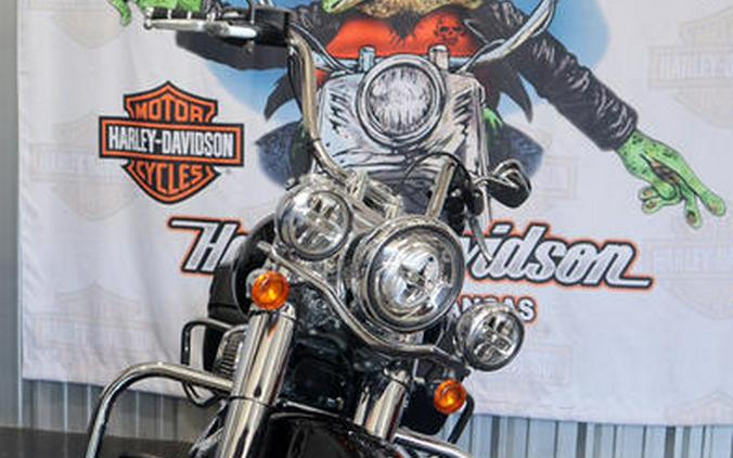 2022 Harley-Davidson® FLHCS - Heritage Classic 114