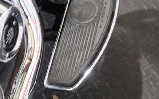 2022 Harley-Davidson® FLHCS - Heritage Classic 114