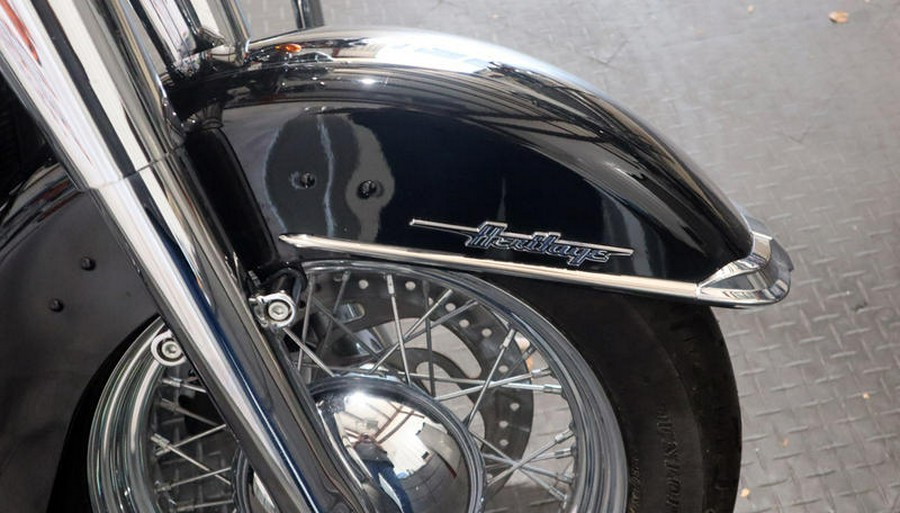 2022 Harley-Davidson® FLHCS - Heritage Classic 114