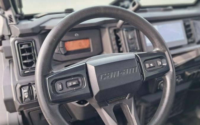 2026 Can-Am Defender Limited HD11