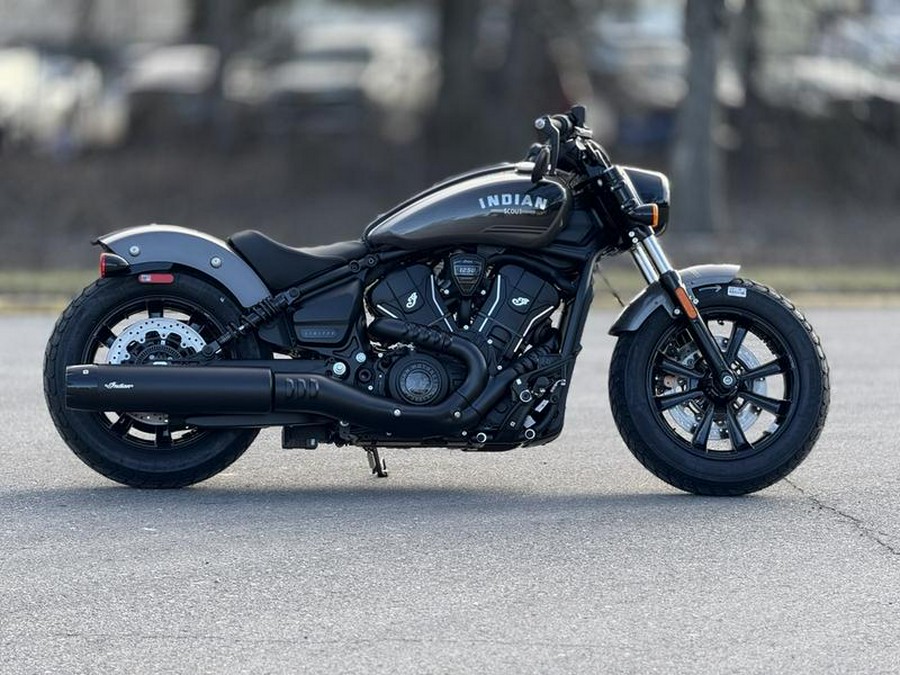 2026 Indian Motorcycle® Scout® Bobber Limited +Tech Heavy Metal Smoke