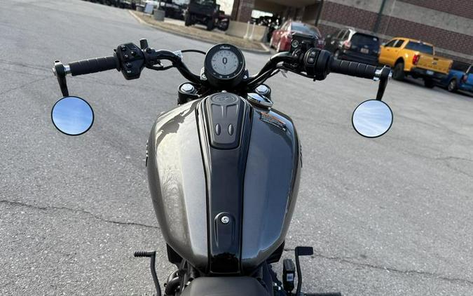 2026 Indian Motorcycle® Scout® Bobber Limited +Tech Heavy Metal Smoke