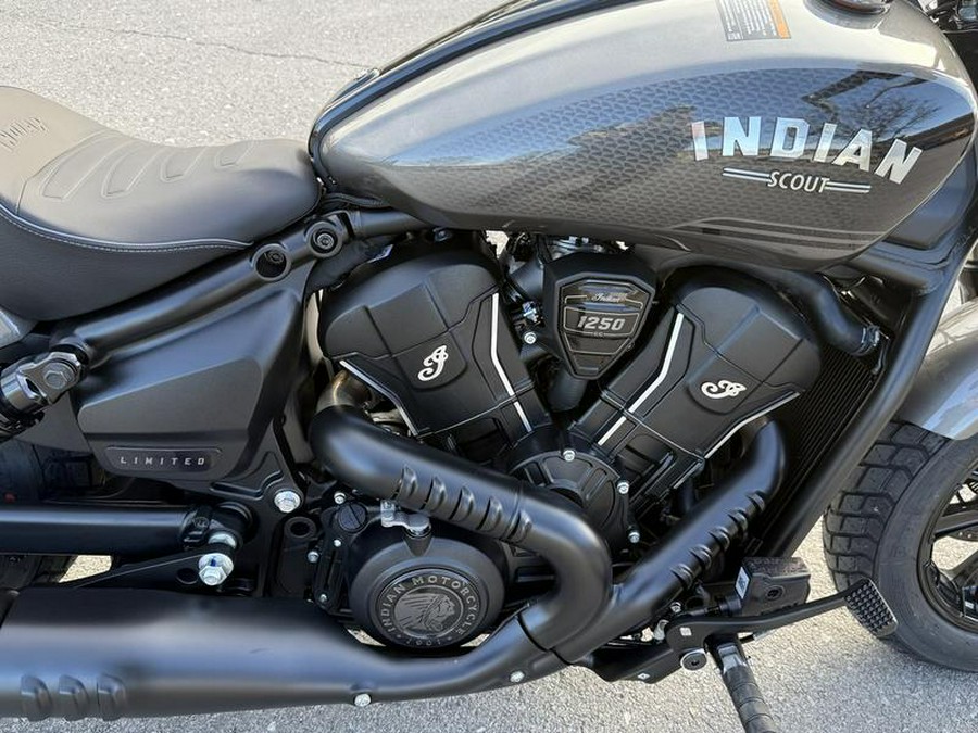 2026 Indian Motorcycle® Scout® Bobber Limited +Tech Heavy Metal Smoke