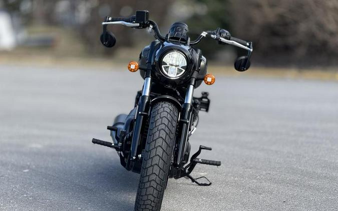 2026 Indian Motorcycle® Scout® Bobber Limited +Tech Heavy Metal Smoke