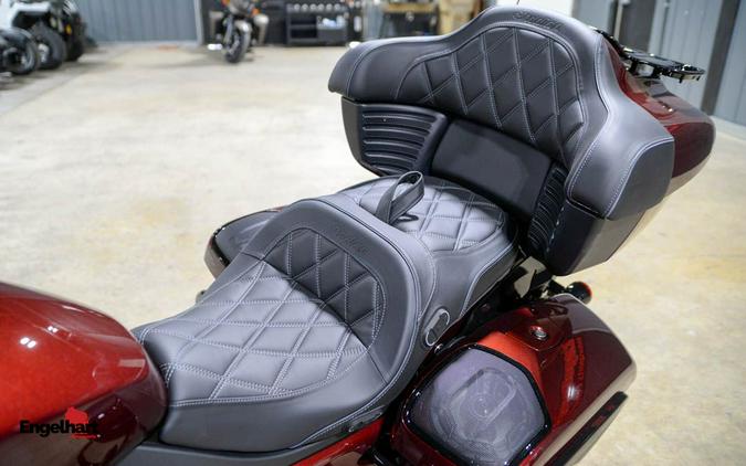 2026 Indian Motorcycle Pursuit® Dark Horse® with 112 and Powerband Audio Package