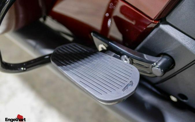 2026 Indian Motorcycle Pursuit® Dark Horse® with 112 and Powerband Audio Package