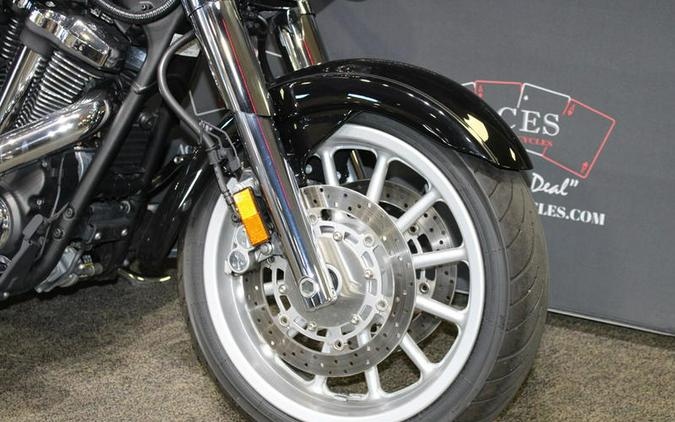 2013 Yamaha Roadliner S