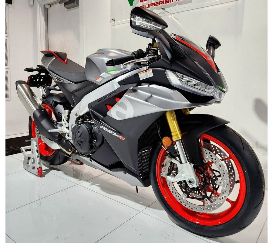 2024 Aprilia® RSV4 1100