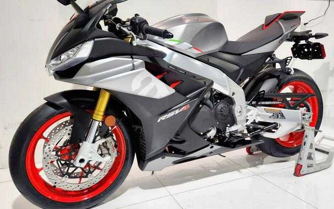 2024 Aprilia® RSV4 1100