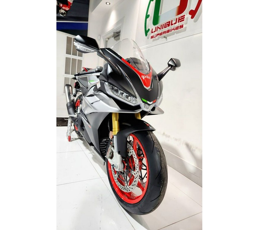 2024 Aprilia® RSV4 1100