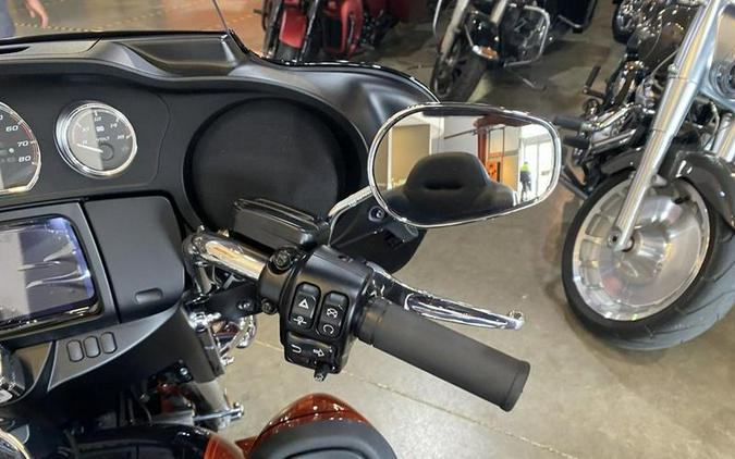 2024 Harley-Davidson® FLHTCUTG - Tri Glide® Ultra