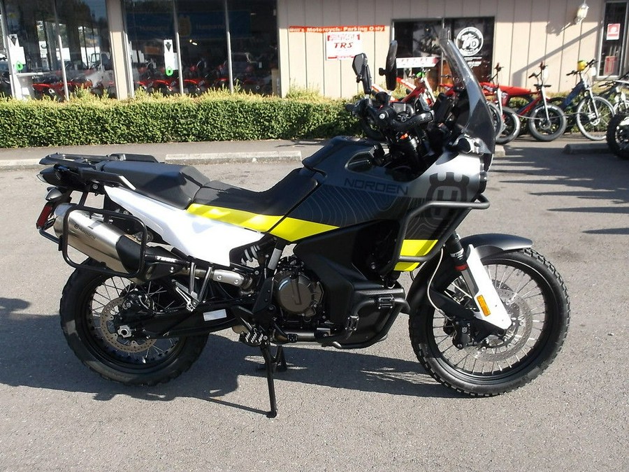 2022 Husqvarna® Norden 901