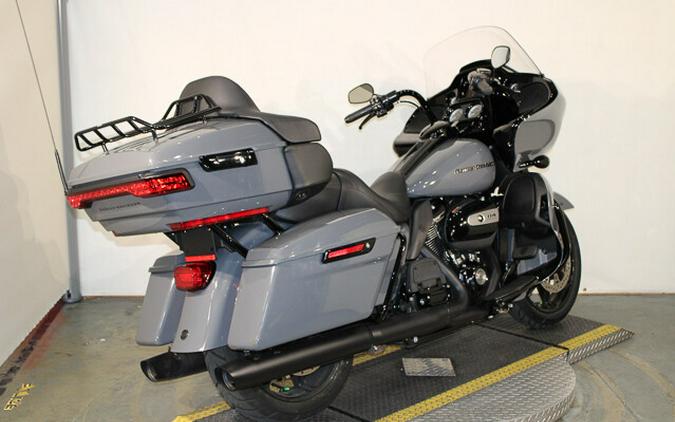 Used 2022 Harley-Davidson Road Glide Limited Grand American Touring Motorcycle For Sale In Miami, Florida