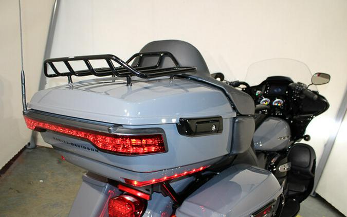 Used 2022 Harley-Davidson Road Glide Limited Grand American Touring Motorcycle For Sale In Miami, Florida
