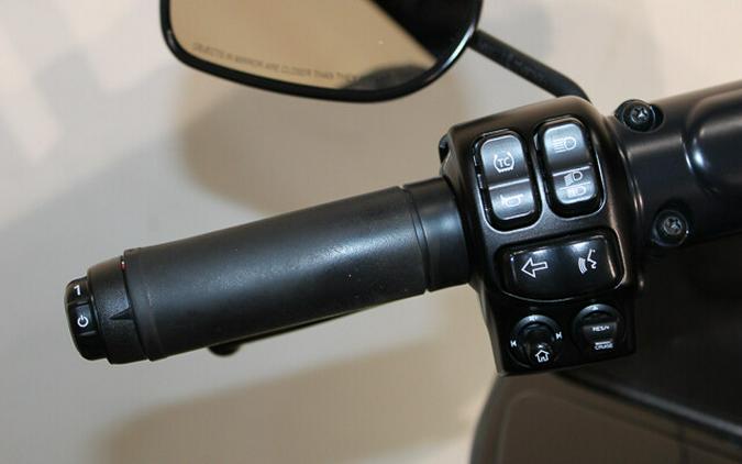 Used 2022 Harley-Davidson Road Glide Limited Grand American Touring Motorcycle For Sale In Miami, Florida