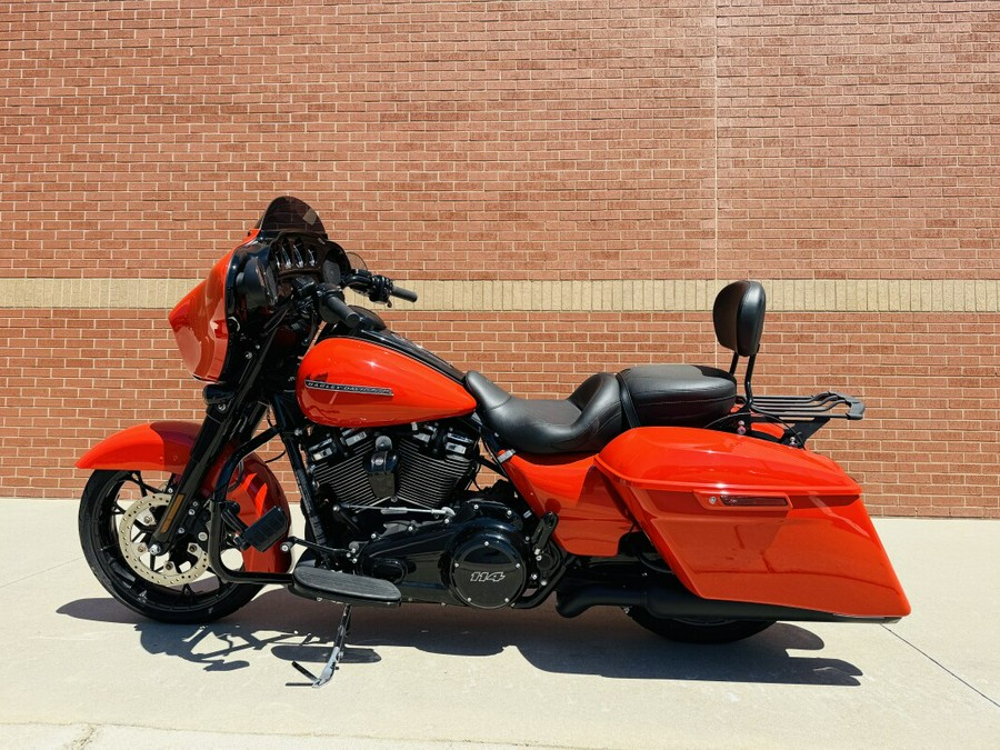 FLHXS 2020 Street Glide Special
