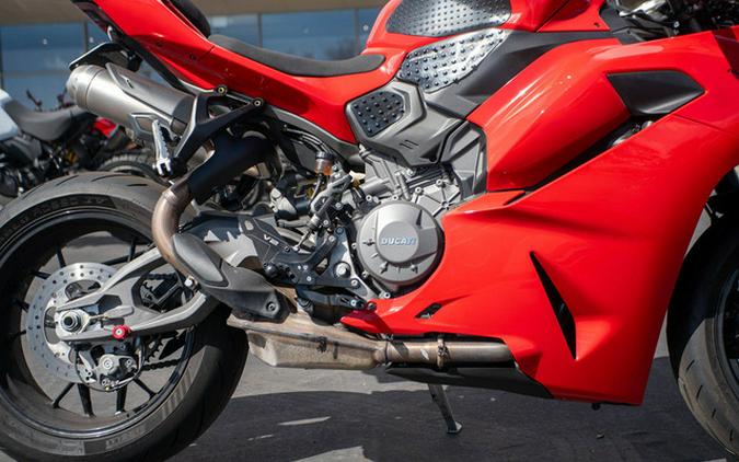 2025 Ducati Panigale V2