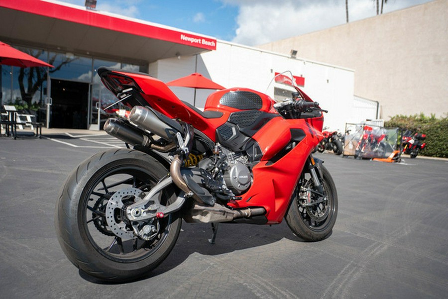 2025 Ducati Panigale V2