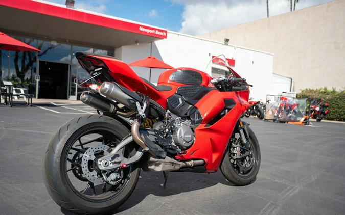 2025 Ducati Panigale V2