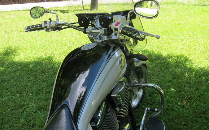 2005 Victory Motorcycles KINGPIN