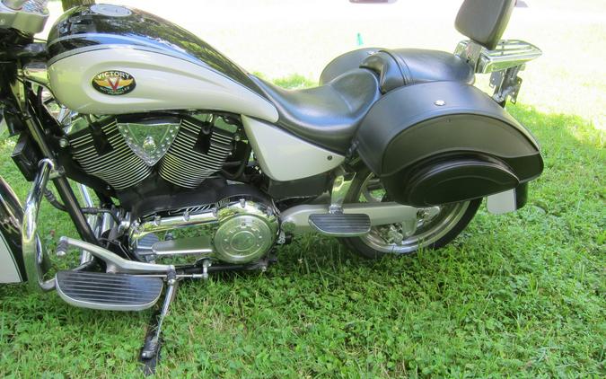 2005 Victory Motorcycles KINGPIN