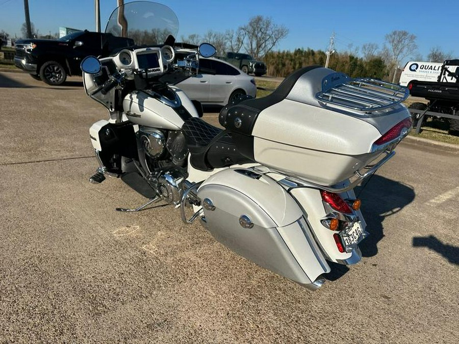 2019 Indian Motorcycle® Roadmaster® Pearl White / Star Silver