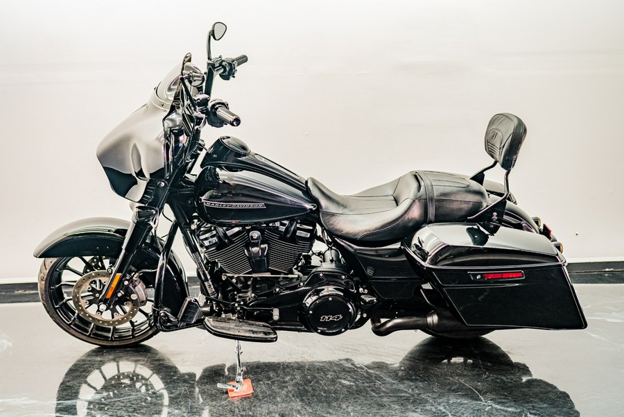 2019 Harley-Davidson Street Glide® Special