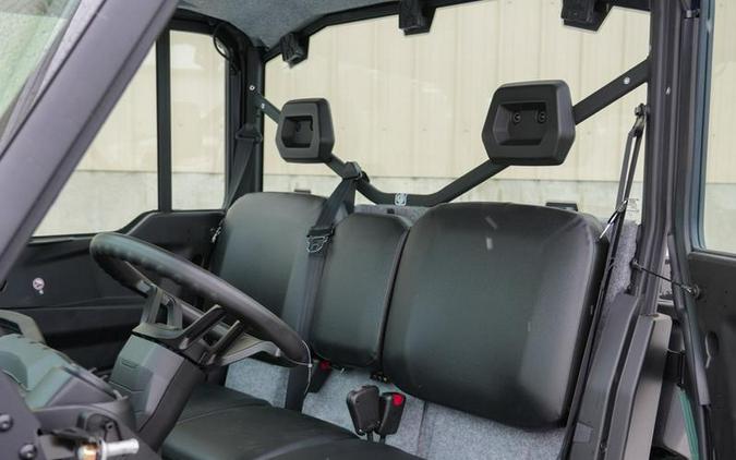 2026 Can-Am® Defender DPS CAB HD10