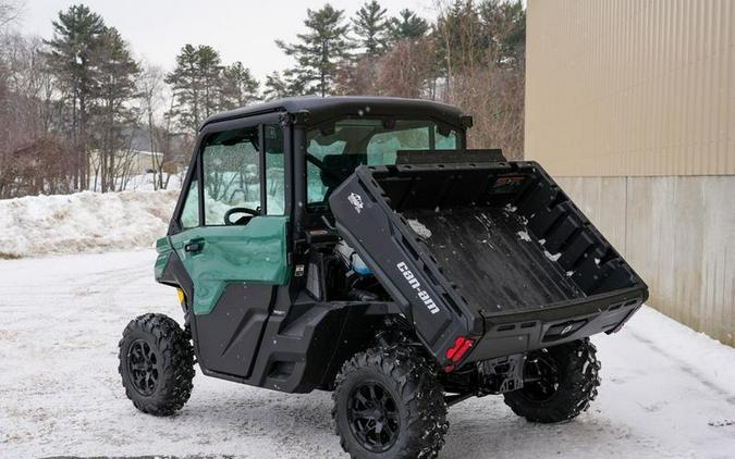 2026 Can-Am® Defender DPS CAB HD10