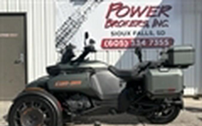 2025 CAN-AM CANYON REDROCK