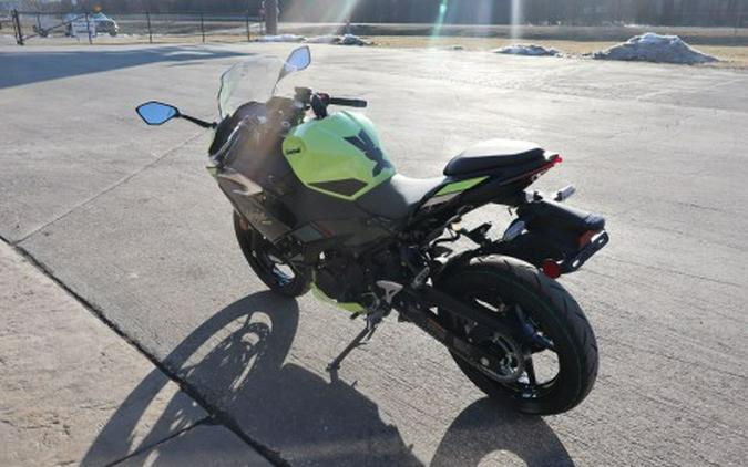 2026 Kawasaki Ninja® 500 ABS