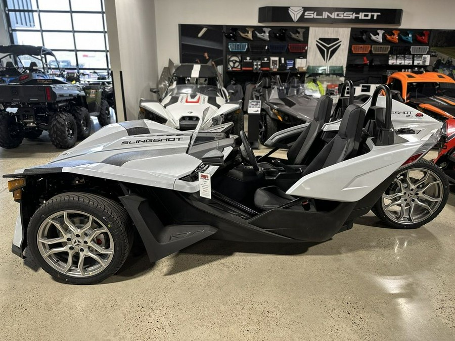 2022 Polaris Slingshot® Slingshot® SL Moonlight Metallic White (AutoDrive)