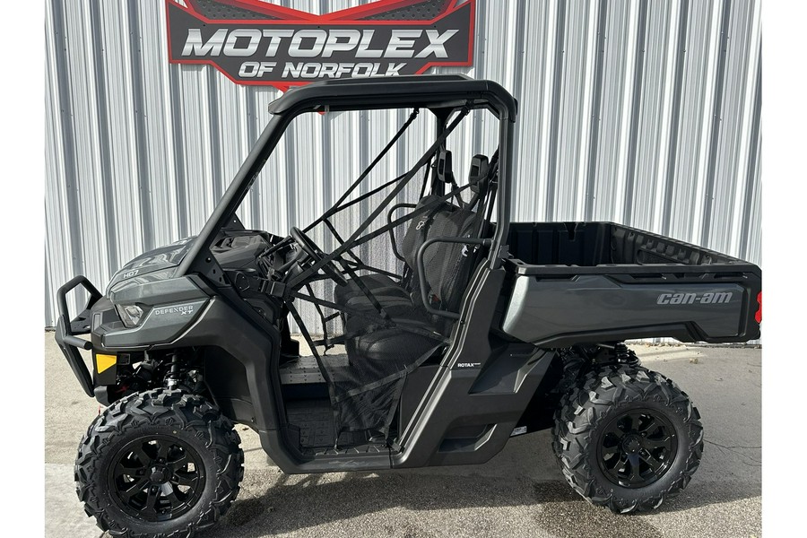 2024 Can-Am DEFENDER XT HD7