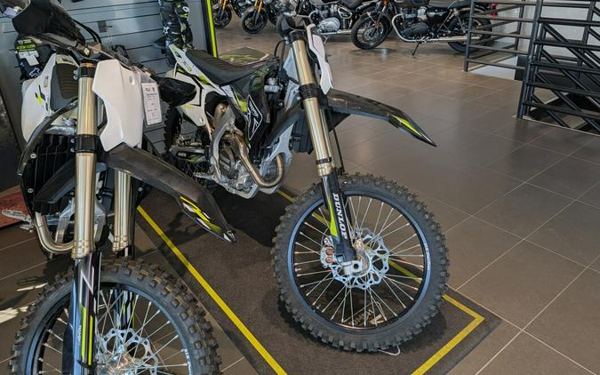 2025 Triumph TF 450-RC Edition