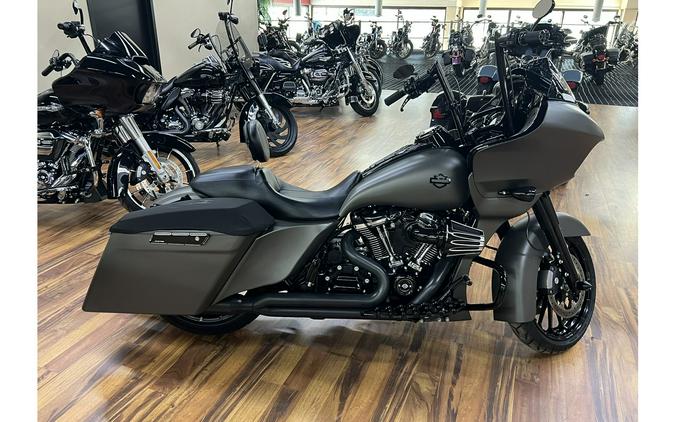 2019 Harley-Davidson® FLTRXS