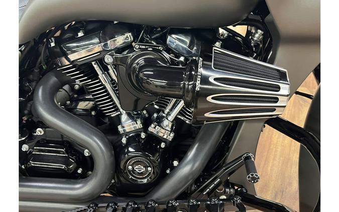 2019 Harley-Davidson® FLTRXS