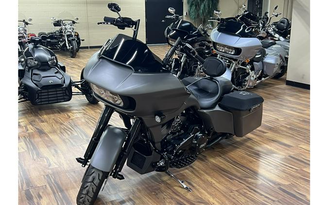 2019 Harley-Davidson® FLTRXS