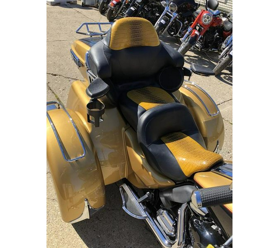 2017 Harley-Davidson® Tri Glide - FP8197