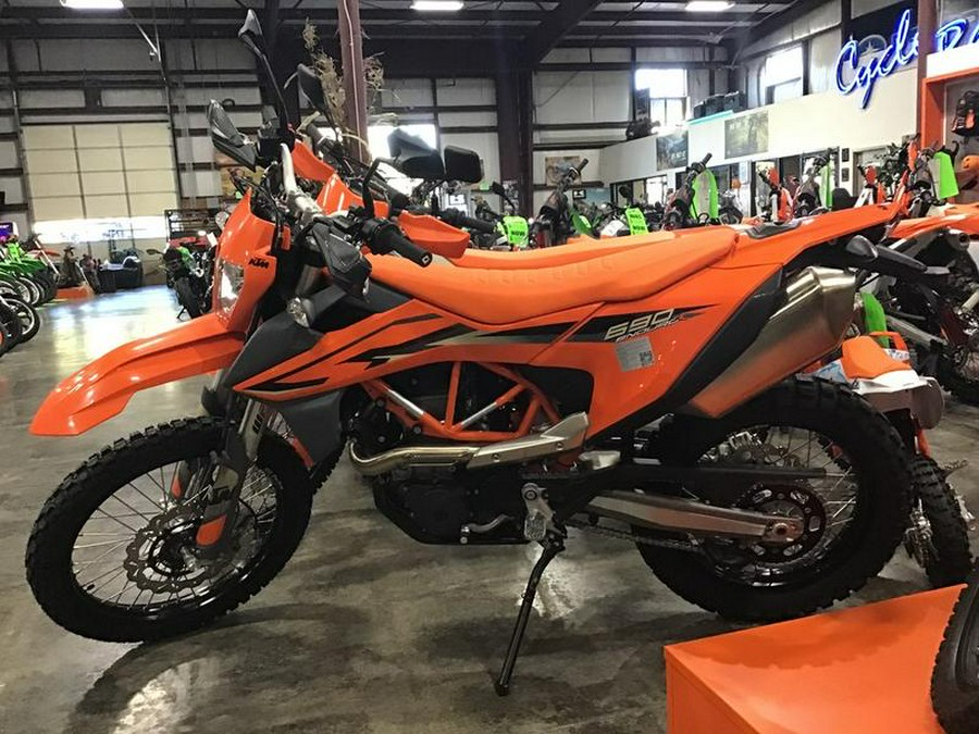 2023 KTM 690 Enduro R