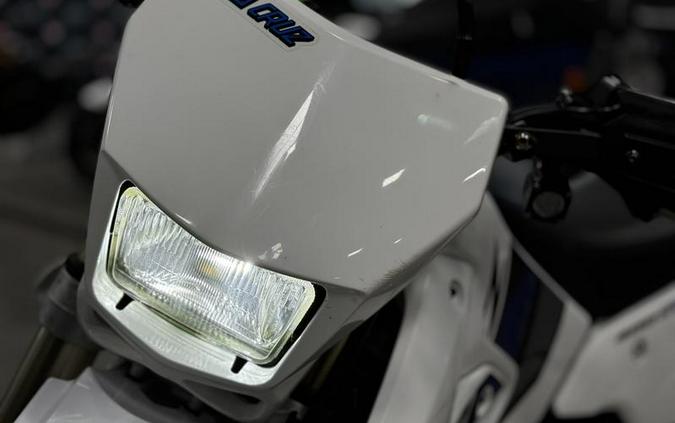 2022 Suzuki DR-Z400SM