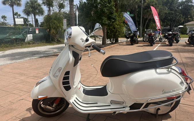 2020 Vespa GTS 300 Super