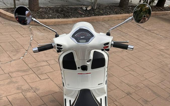 2020 Vespa GTS 300 Super