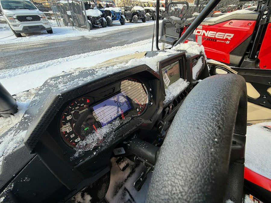 2026 Polaris RZR® Trail Ultimate